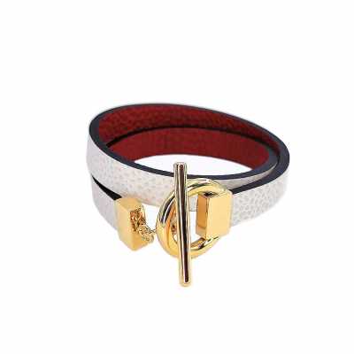 Bracelet réversible cuir double tour couleur poudre et rouge bordeaux